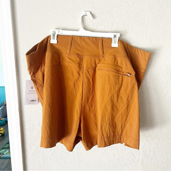 Athleta Shorts Women's 26 Trekkie North Pull On Outdoor Gorpcore NWT - Picture 3 of 12